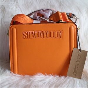 Steve Madden Orange viral Tik Tok Bevelyn Crossbody Purse Bag